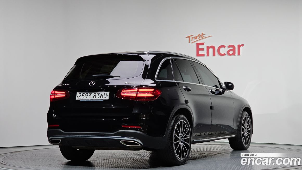 Mercedes-Benz GLC-Class 2019