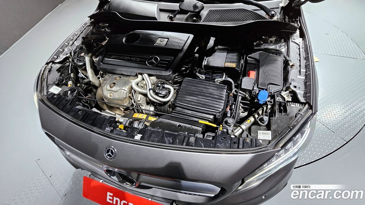 Mercedes-Benz GLA-Class 2016