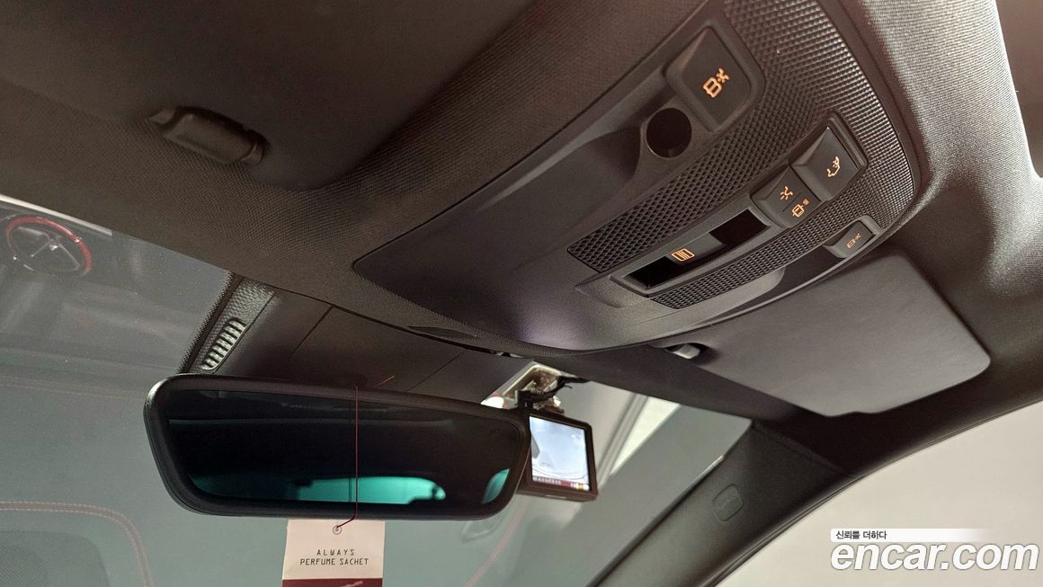 Mercedes-Benz GLA-Class 2016