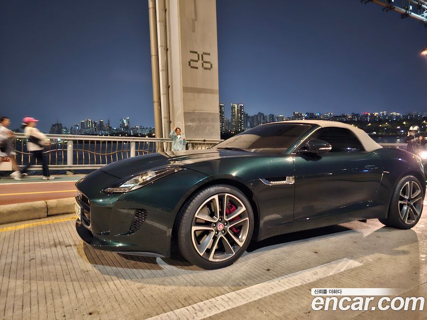 Jaguar F-TYPE 2016