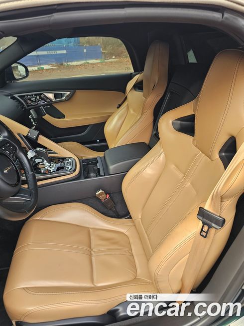 Jaguar F-TYPE 2016