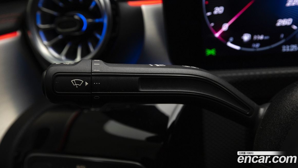 Mercedes-Benz CLA-Class 2025