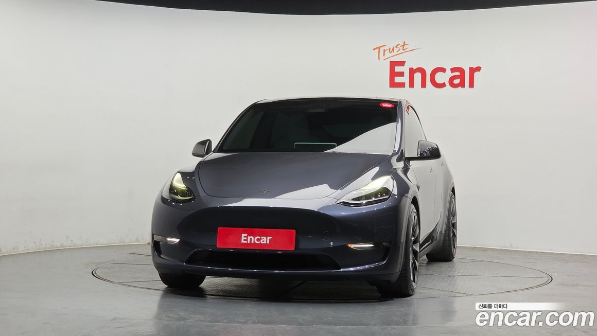 Tesla Model Y 2022