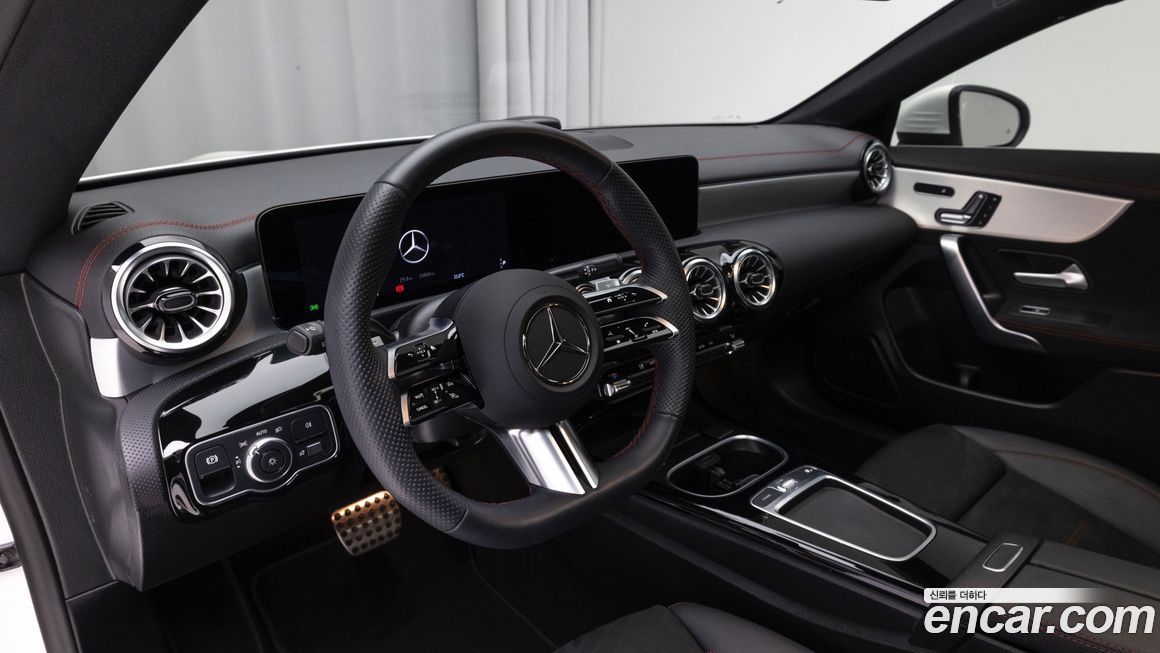 Mercedes-Benz CLA-Class 2025