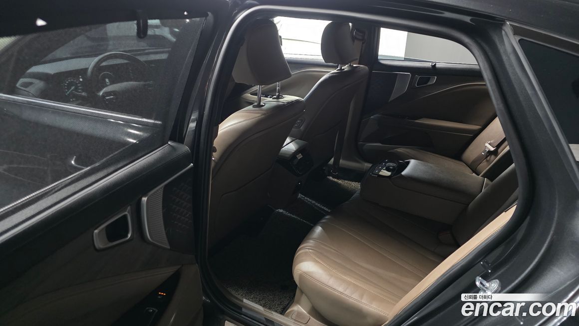 Kia K8 2023