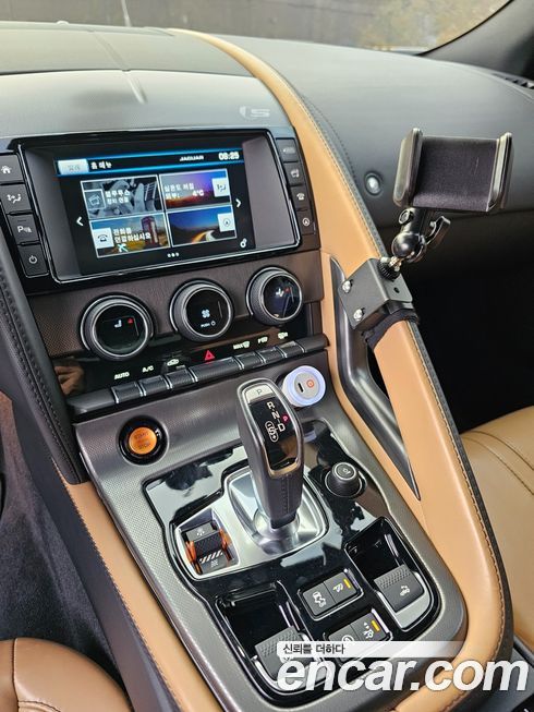 Jaguar F-TYPE 2016