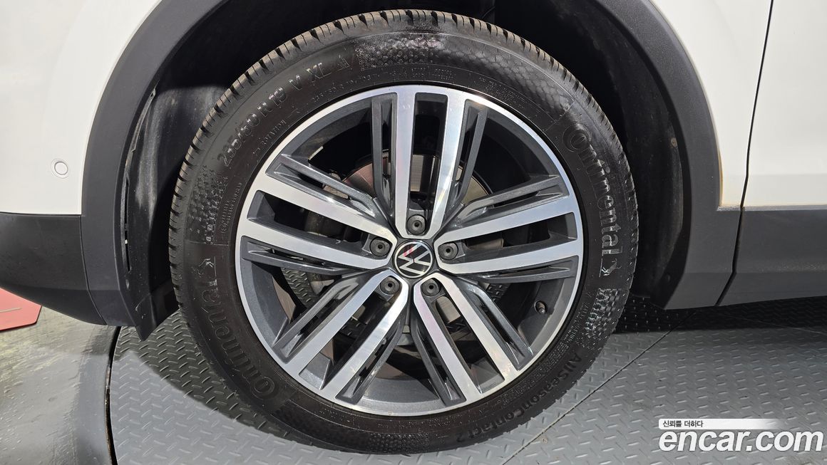 Volkswagen Tiguan 2021