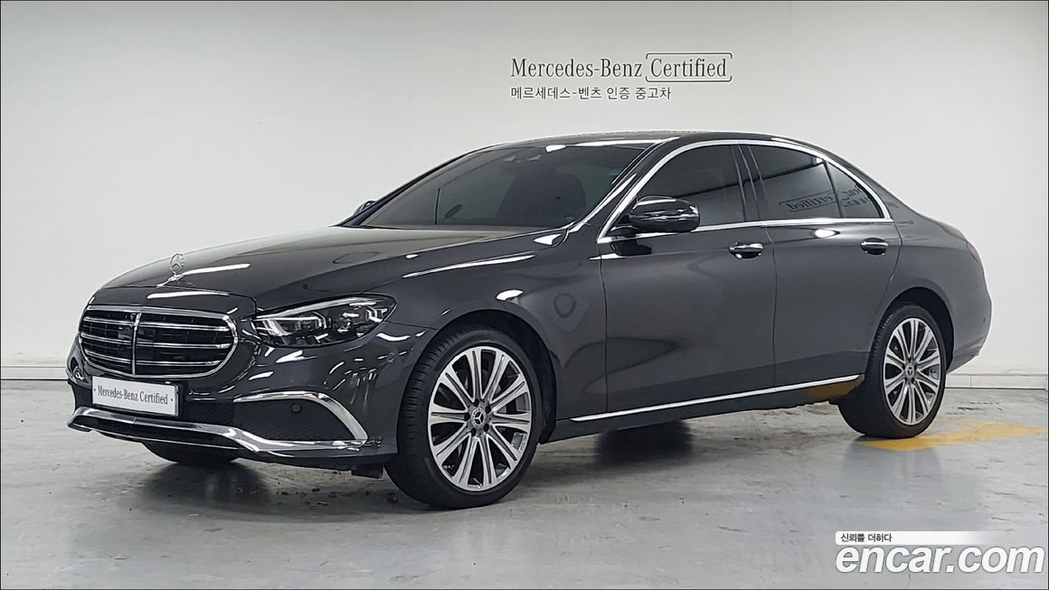 Mercedes-Benz E-Class 2023