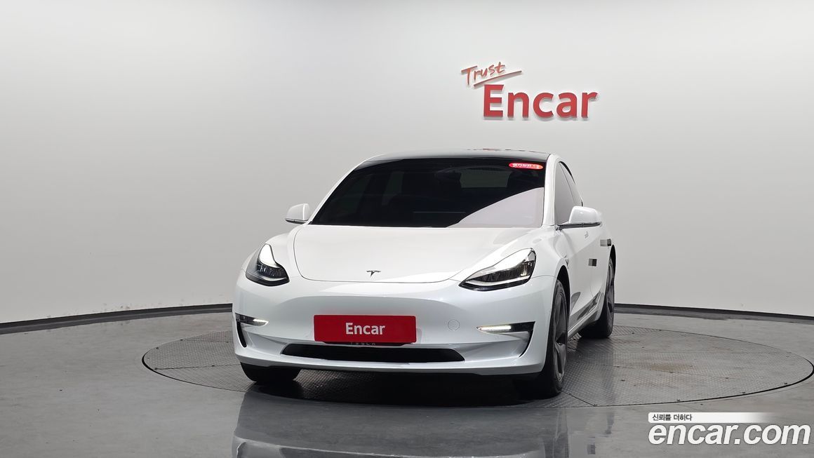 Tesla Model 3 2020