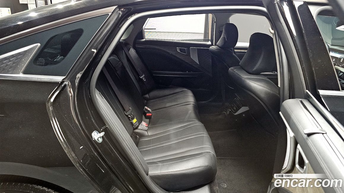 Kia K8 2023
