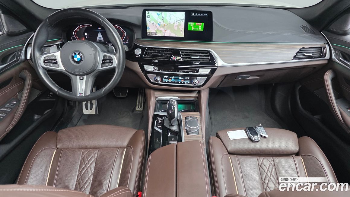 BMW 5-Series 2021