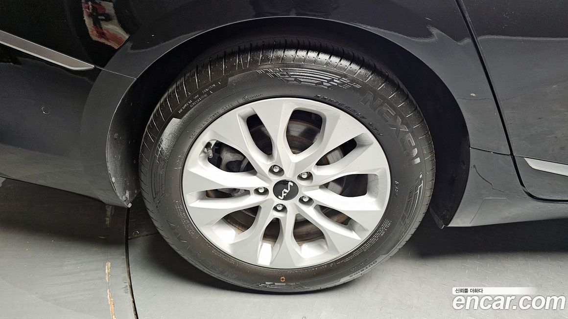 Kia K8 2023