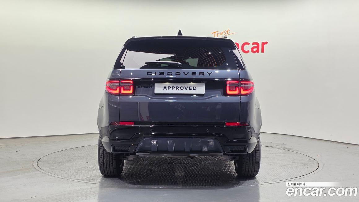 Land Rover Discovery Sport 2025