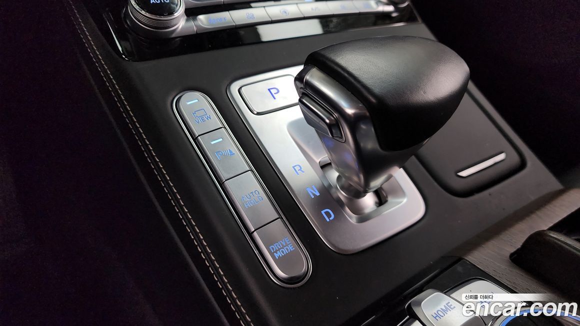 Genesis G90 2021