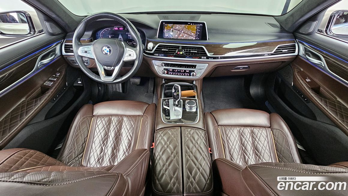 BMW 7-Series 2021