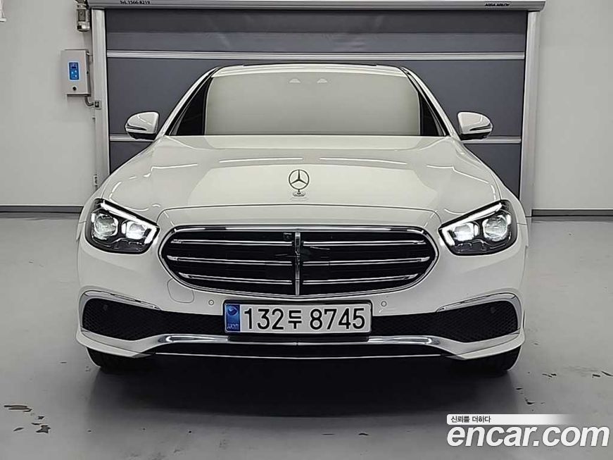 Mercedes-Benz E-Class 2023