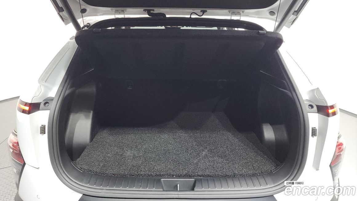 Hyundai Kona 2025
