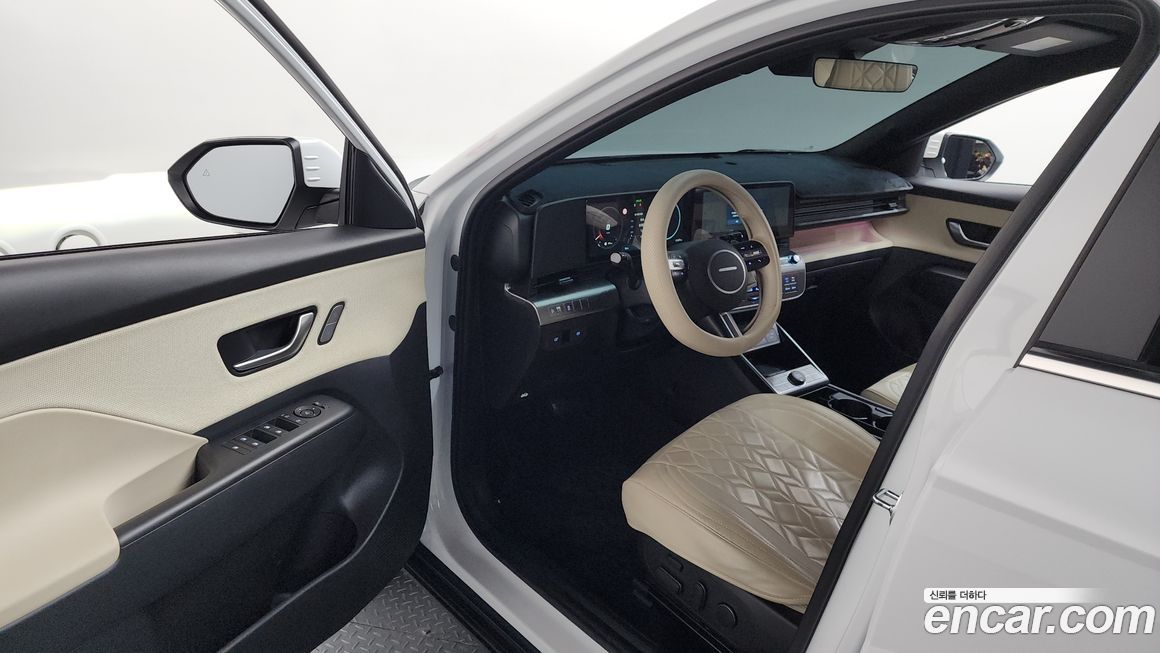 Hyundai Kona 2025
