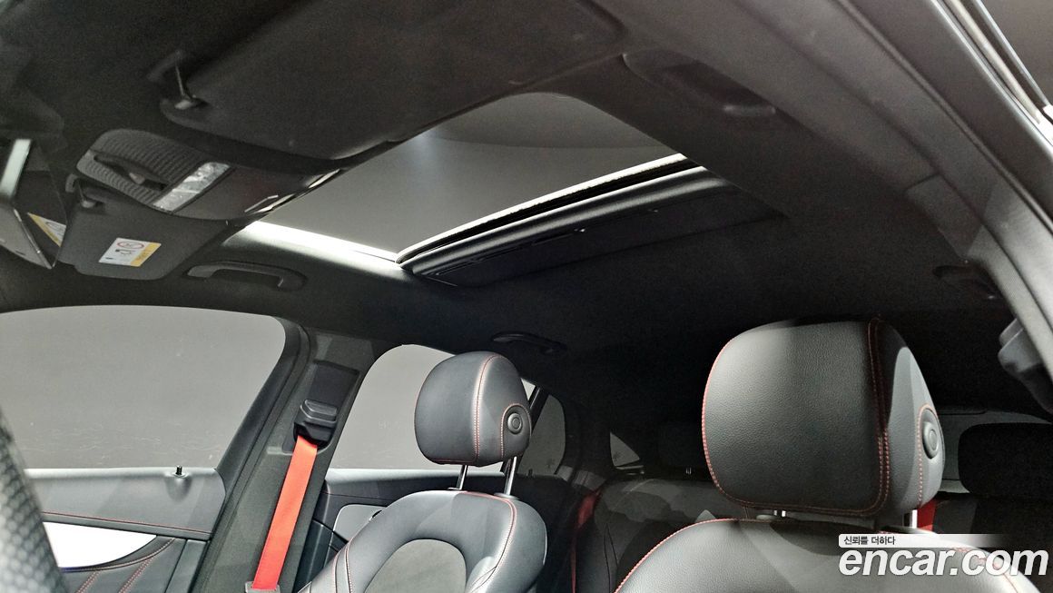 Mercedes-Benz GLC-Class 2022