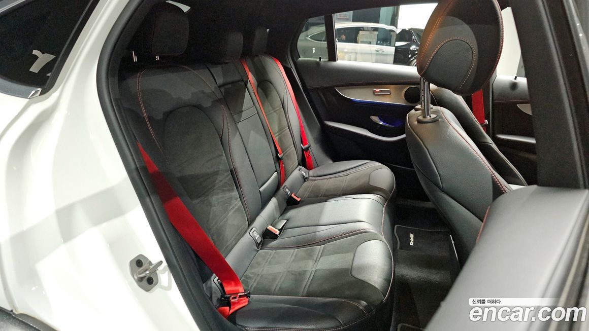 Mercedes-Benz GLC-Class 2022