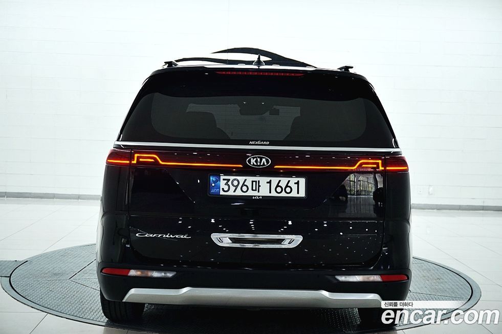 Kia Canival 2021