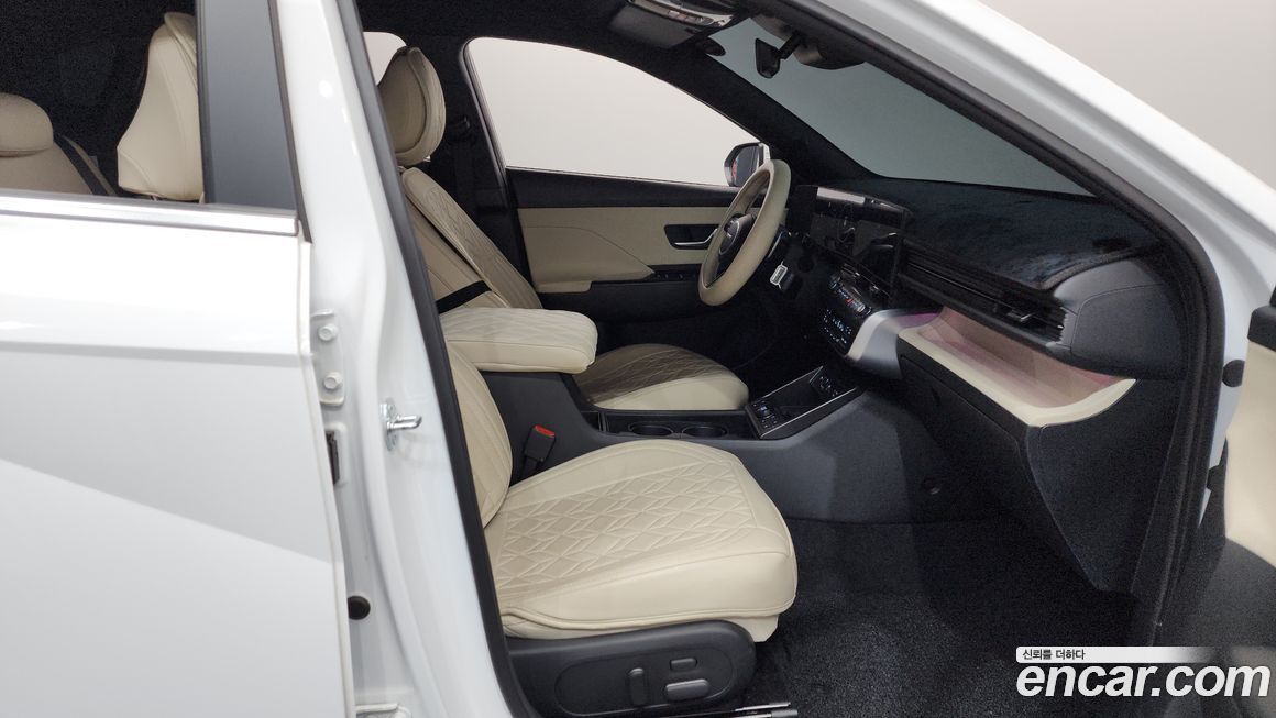 Hyundai Kona 2025