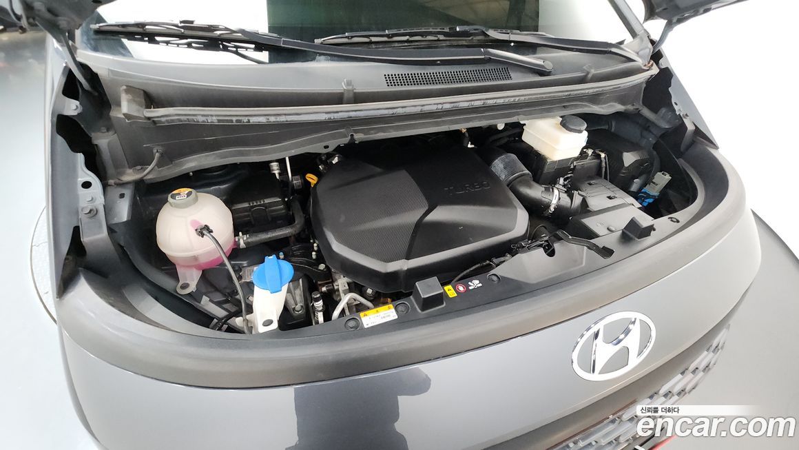 Hyundai Staria 2023