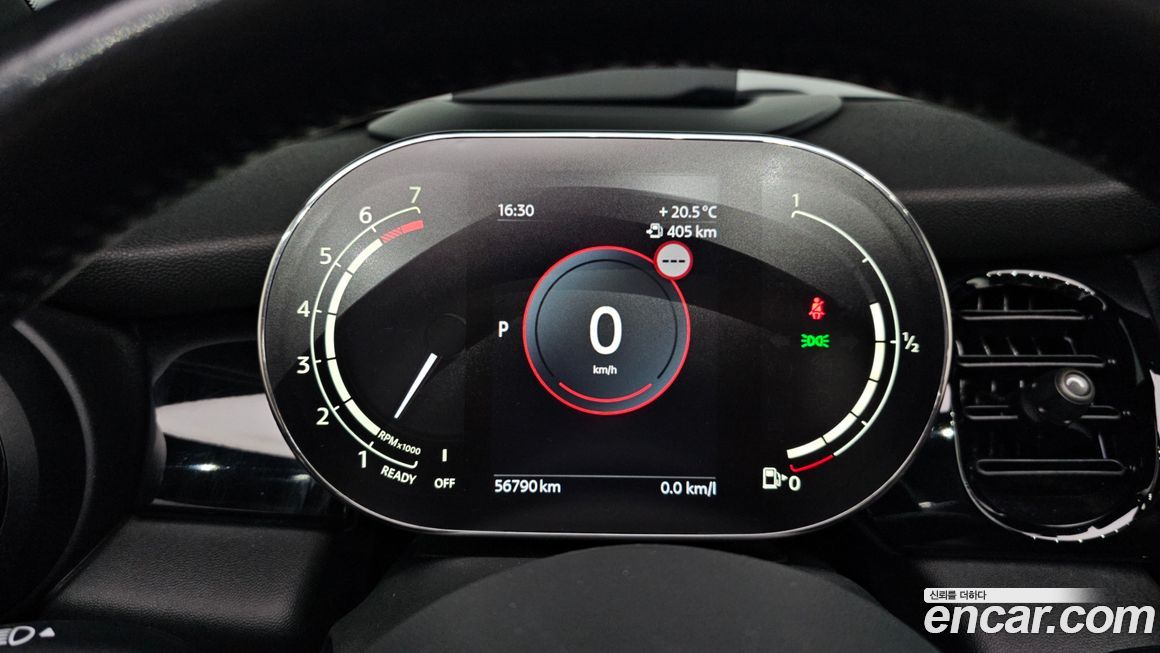 Mini Cooper Convertible 2024