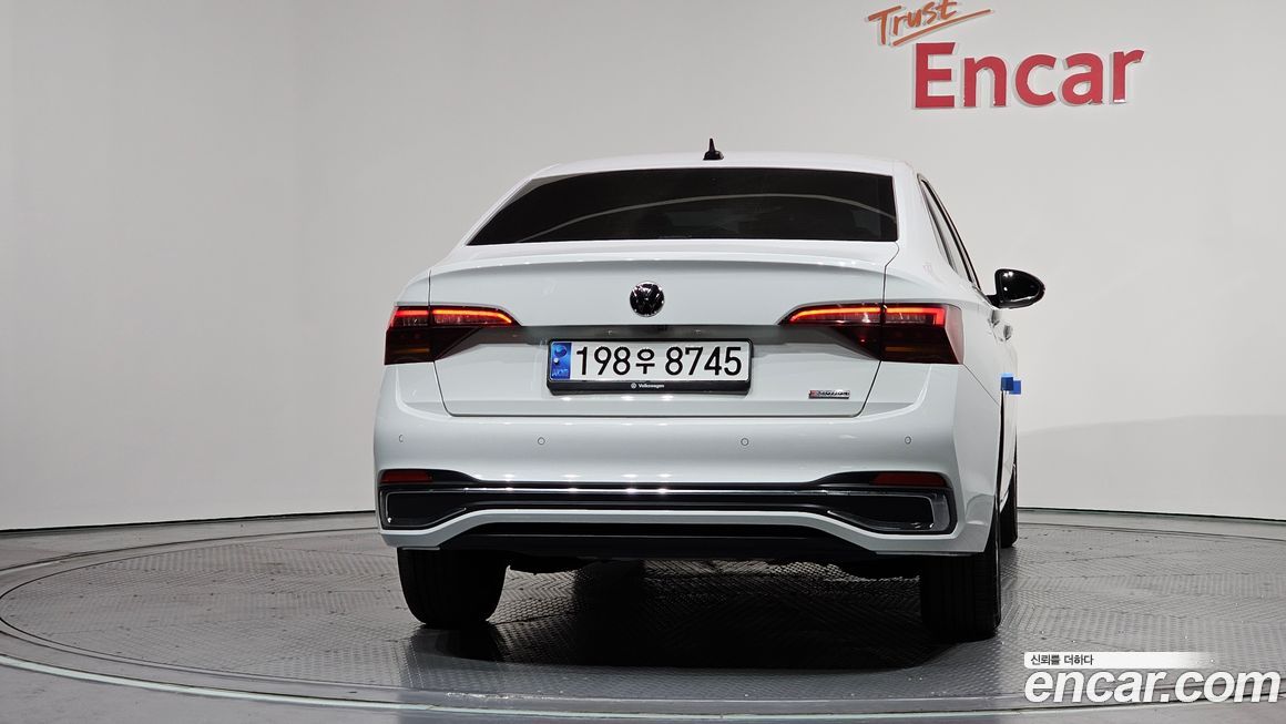 Volkswagen Jetta 2023