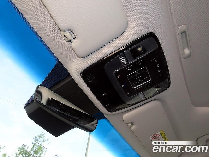 Hyundai Staria 2022