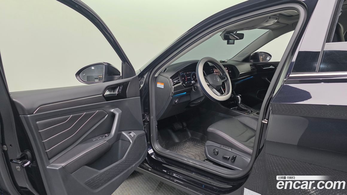 Volkswagen Jetta 2023