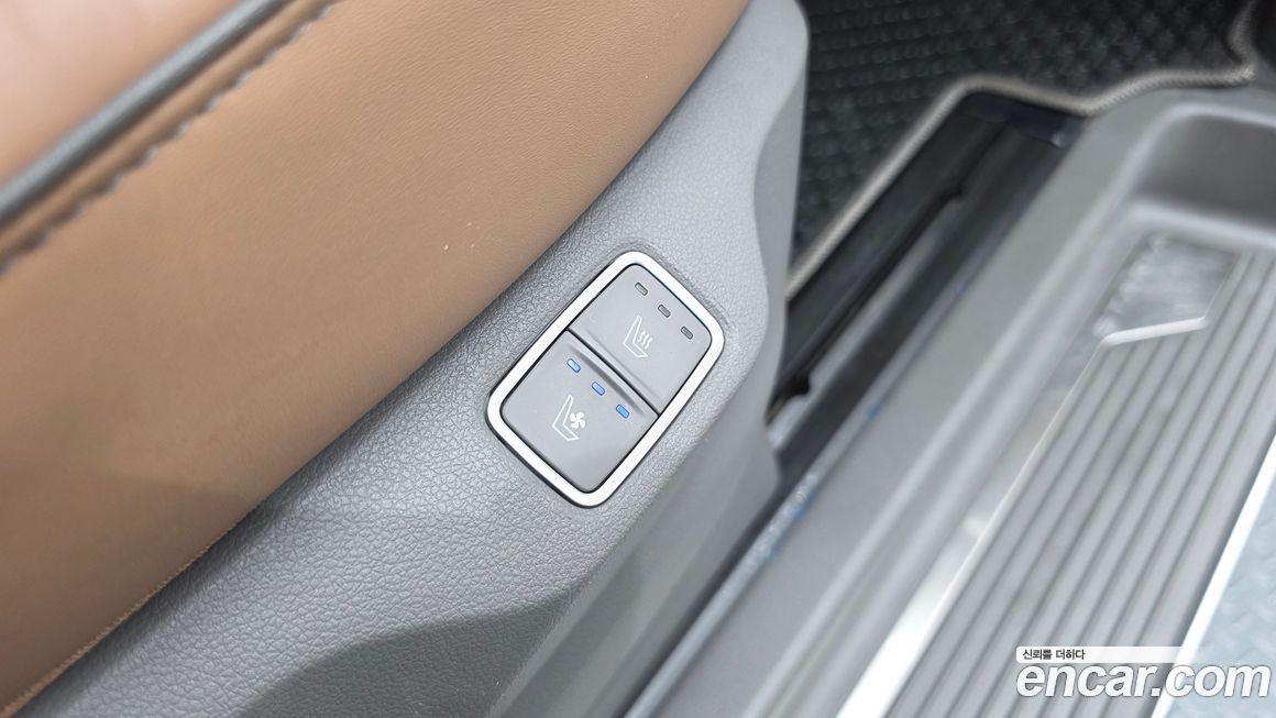 Hyundai Staria 2022
