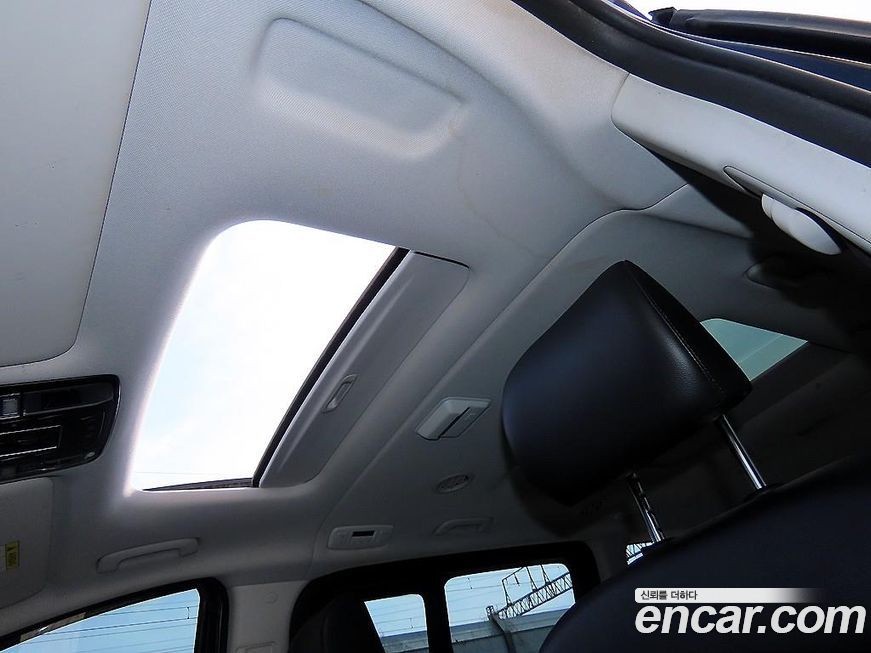 Hyundai Staria 2022