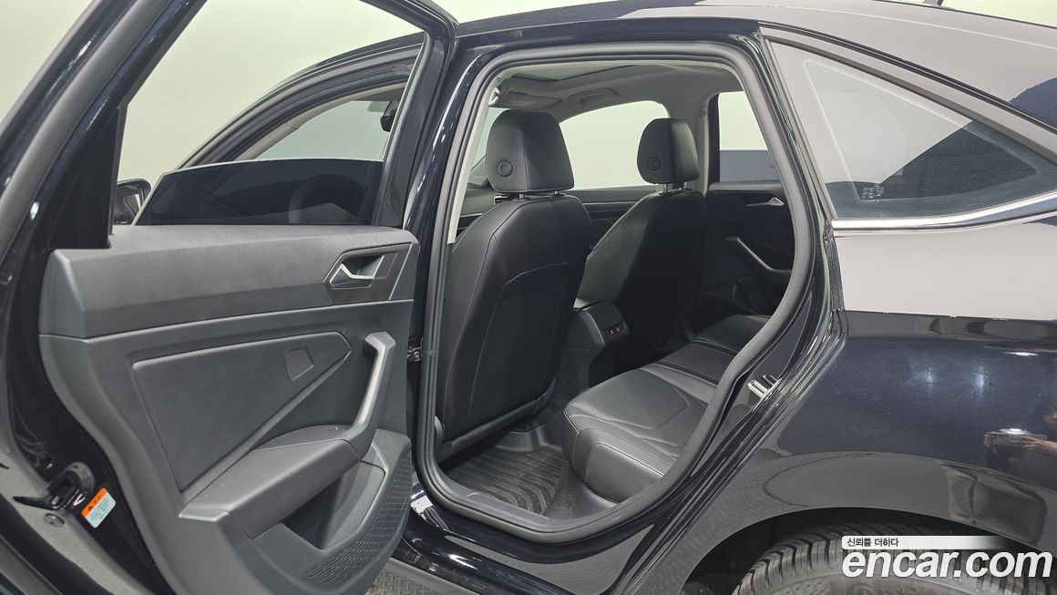 Volkswagen Jetta 2023