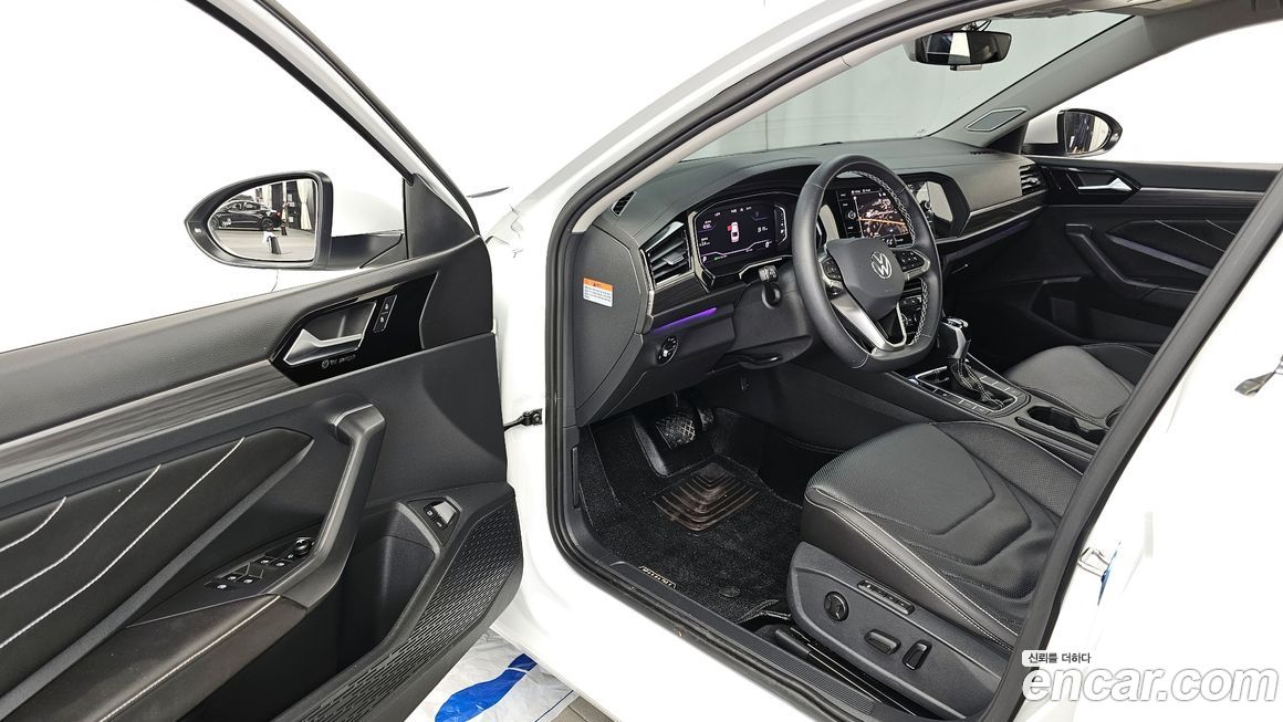 Volkswagen Jetta 2023