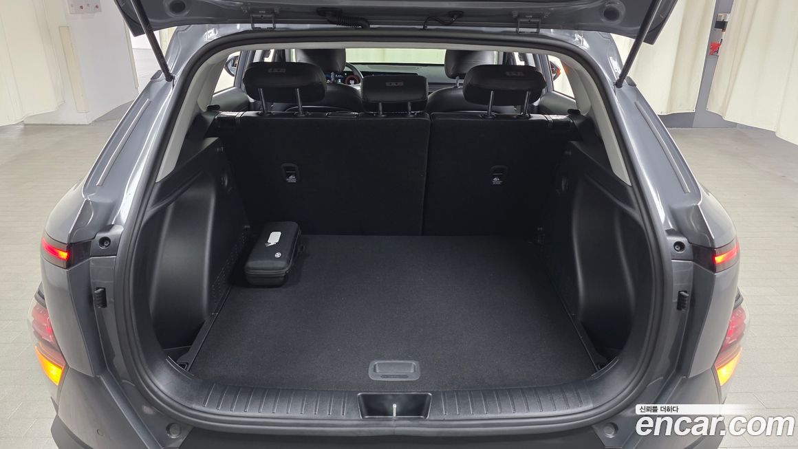 Hyundai Kona 2025