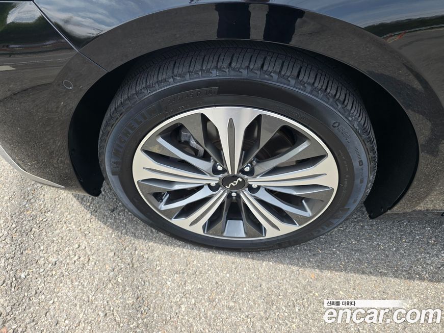 Kia K8 2023
