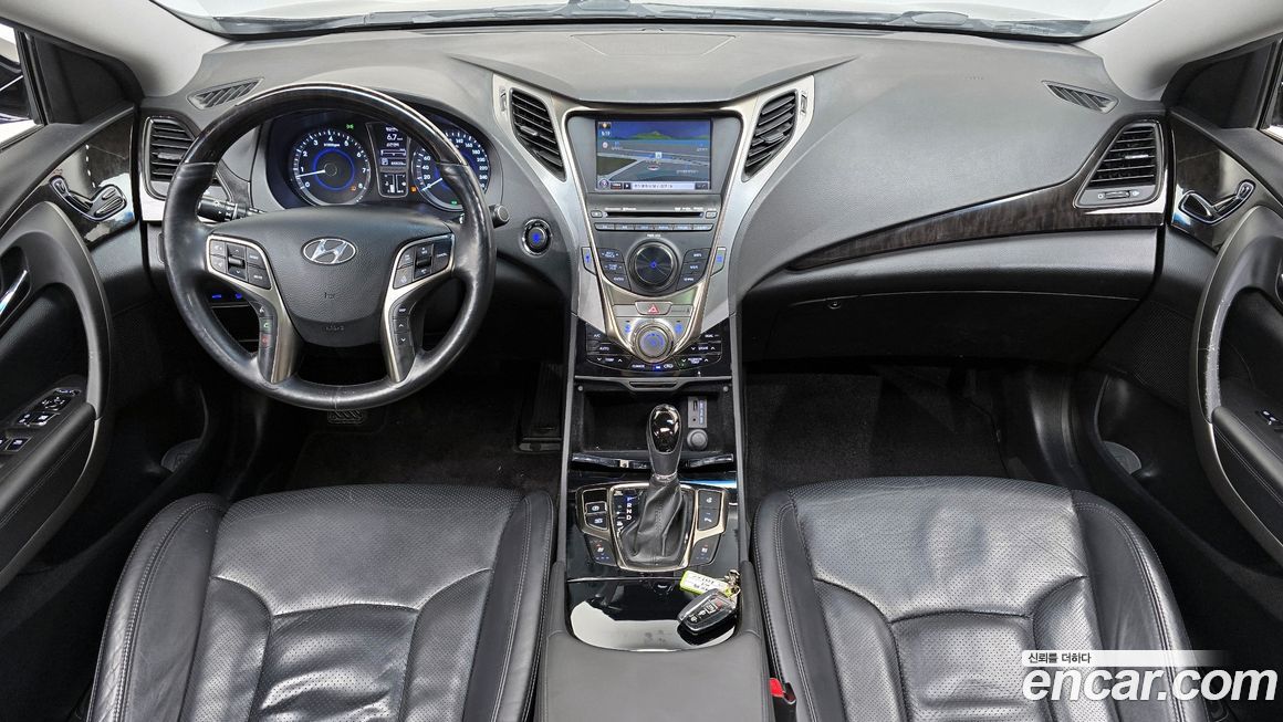 Hyundai Grandeur 2011