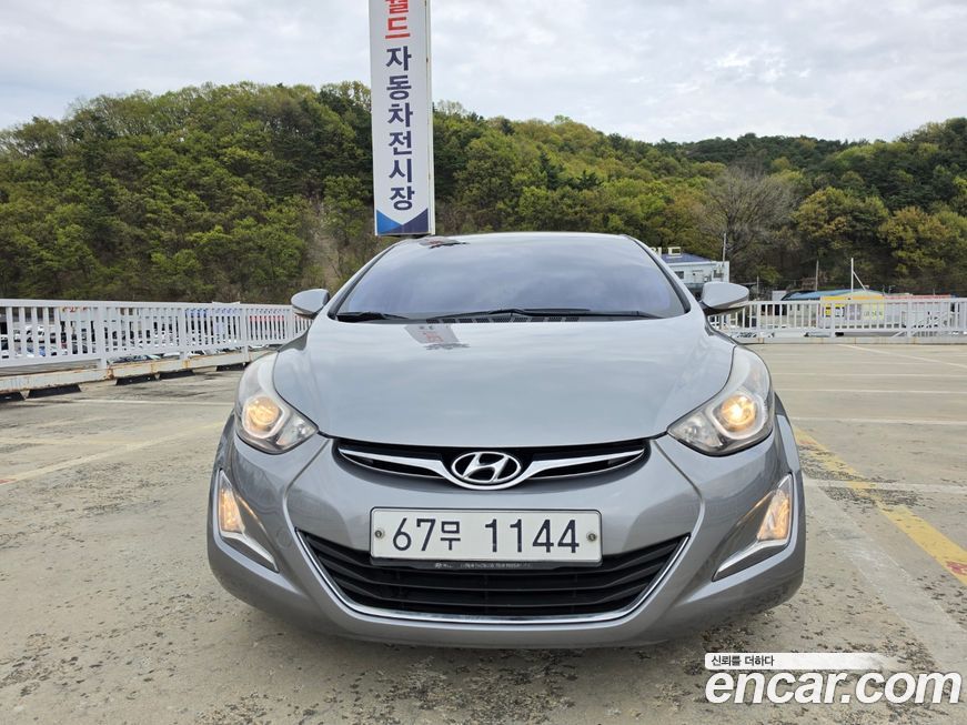 Hyundai AVANTE 2014