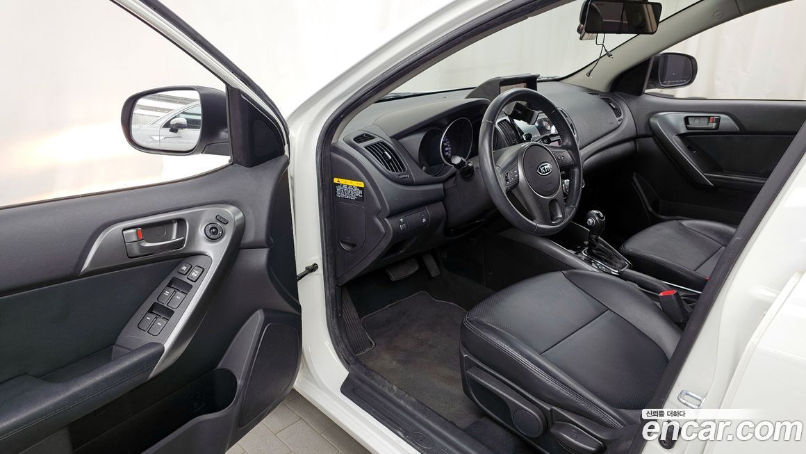 Kia Porte 2012