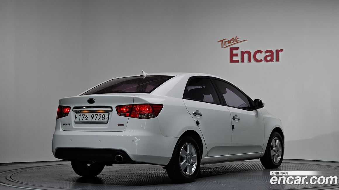 Kia Porte 2012