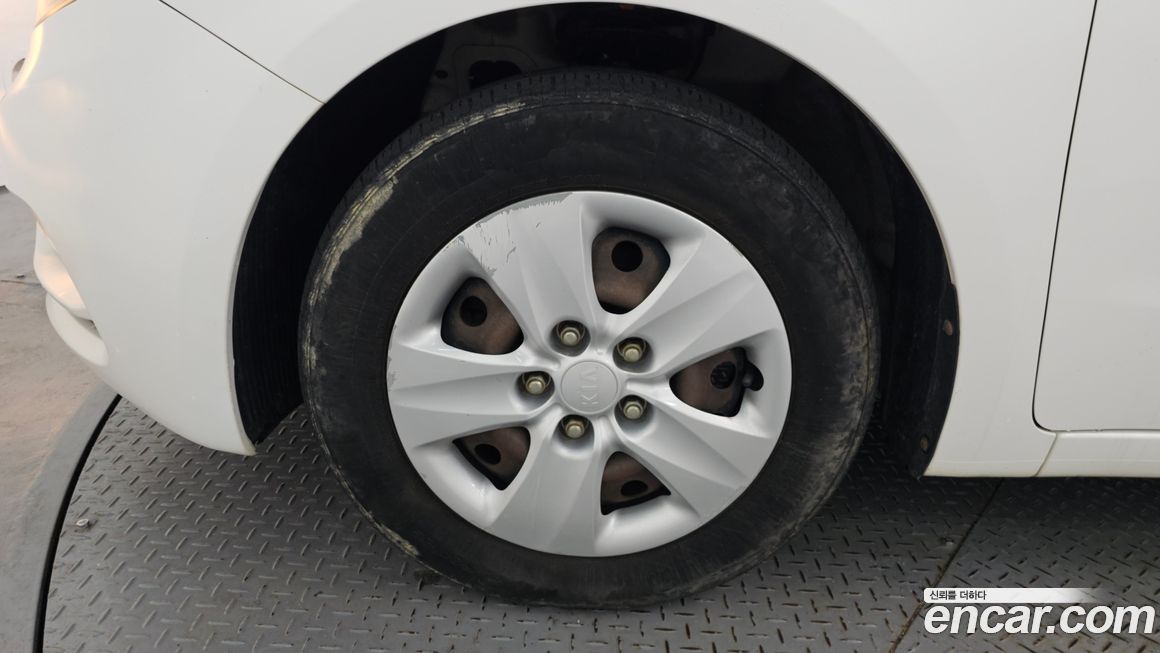 Kia K3 2014