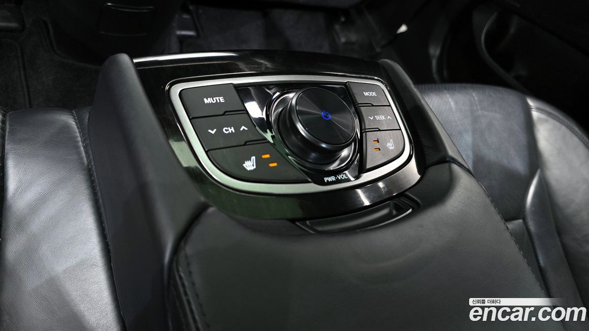 Hyundai Grandeur 2011