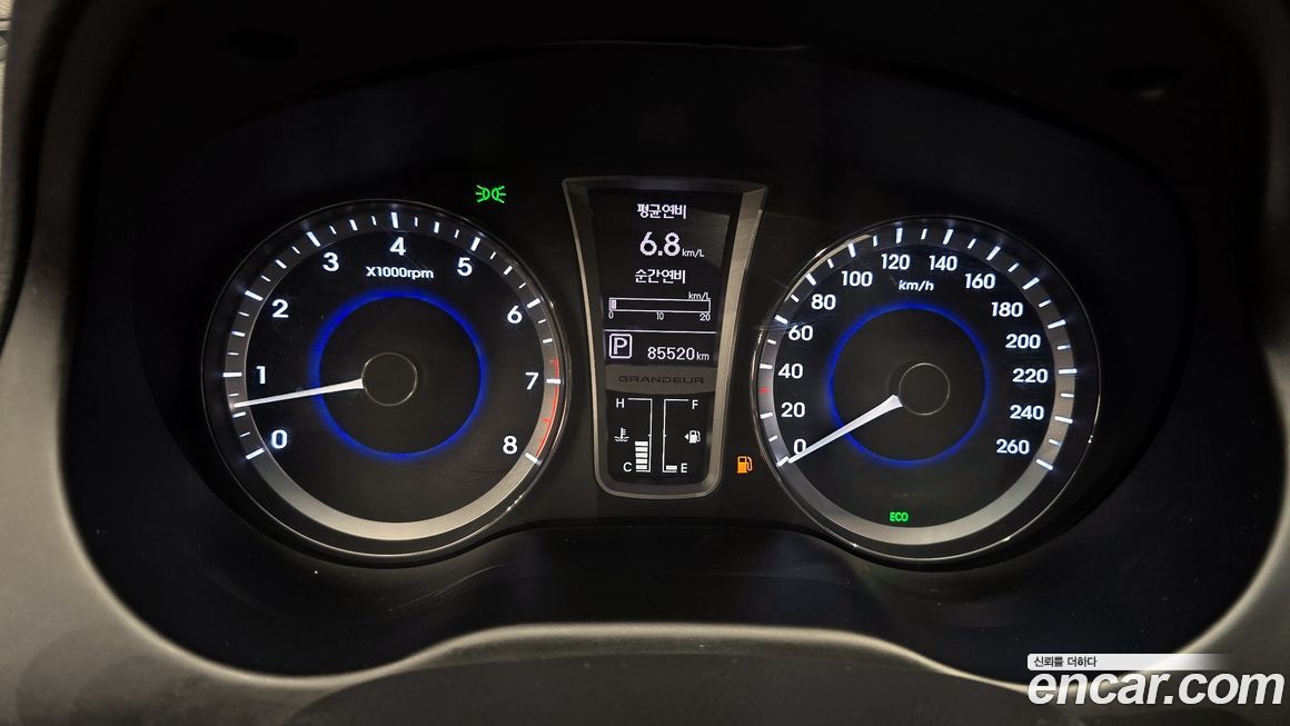 Hyundai Grandeur 2011