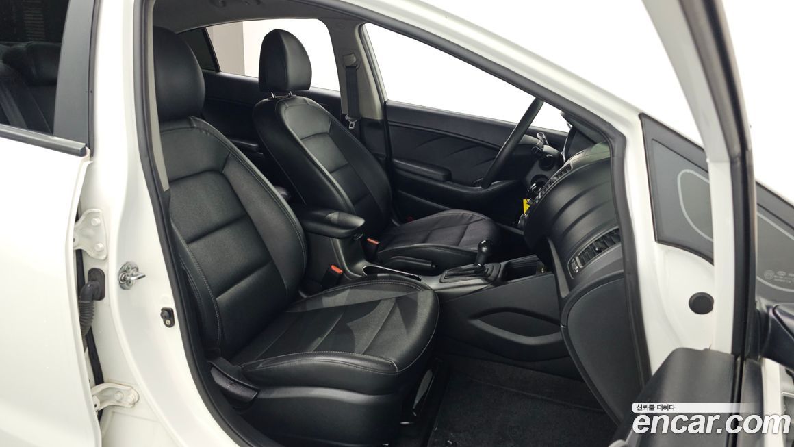 Kia K3 2014