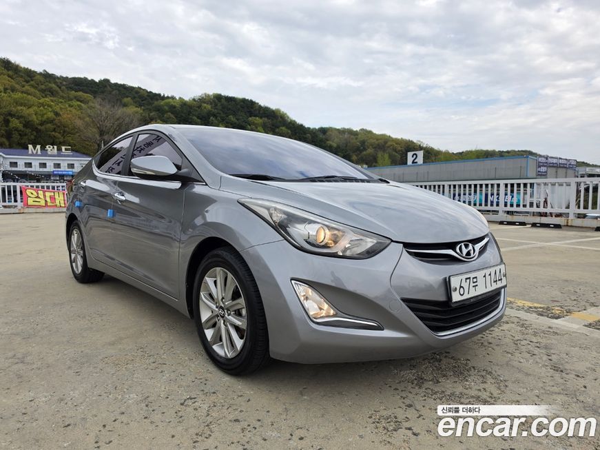 Hyundai AVANTE 2014