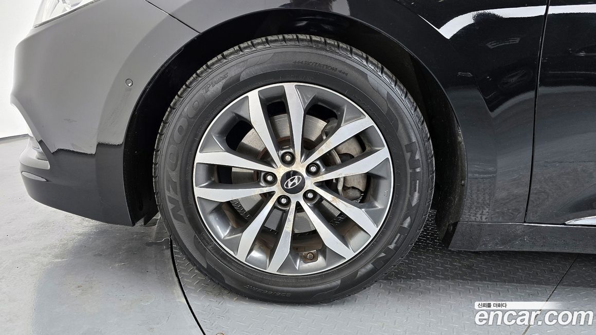 Hyundai Grandeur 2011