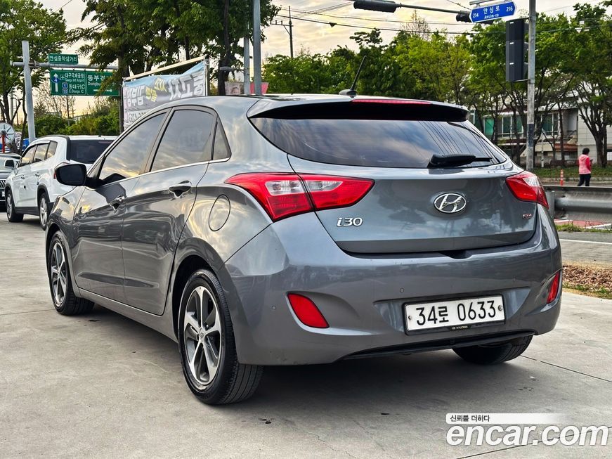 Hyundai i30 2016