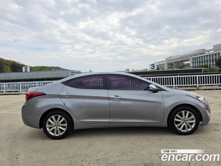 Hyundai AVANTE 2014