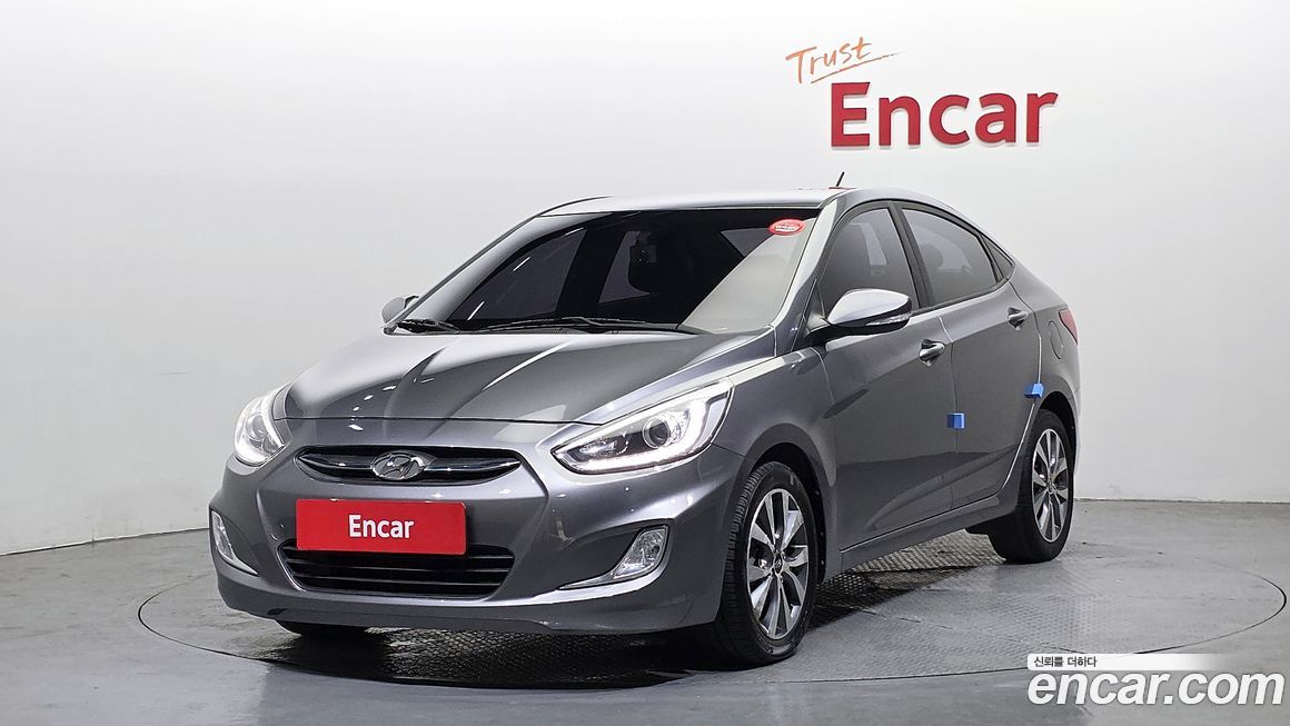 Hyundai Accent 2015